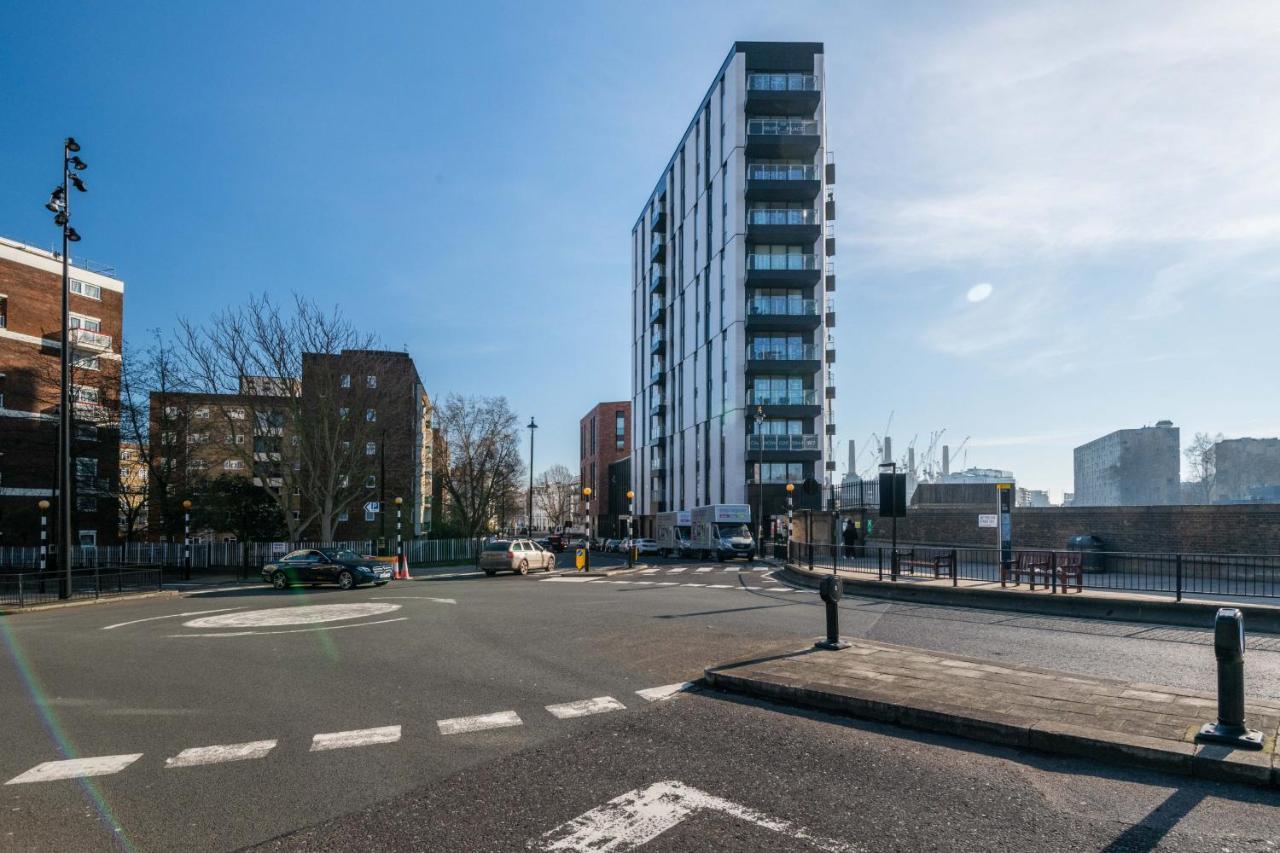 לונדון Modern Family Home Close To Victoria Station By Underthedoormat מראה חיצוני תמונה