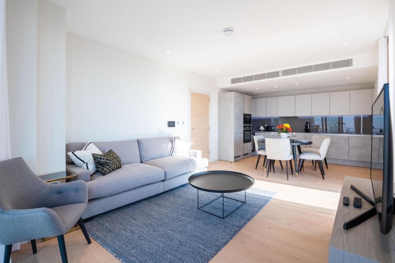 לונדון Modern Family Home Close To Victoria Station By Underthedoormat מראה חיצוני תמונה